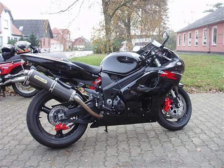 Suzuki tl1000r billede 1