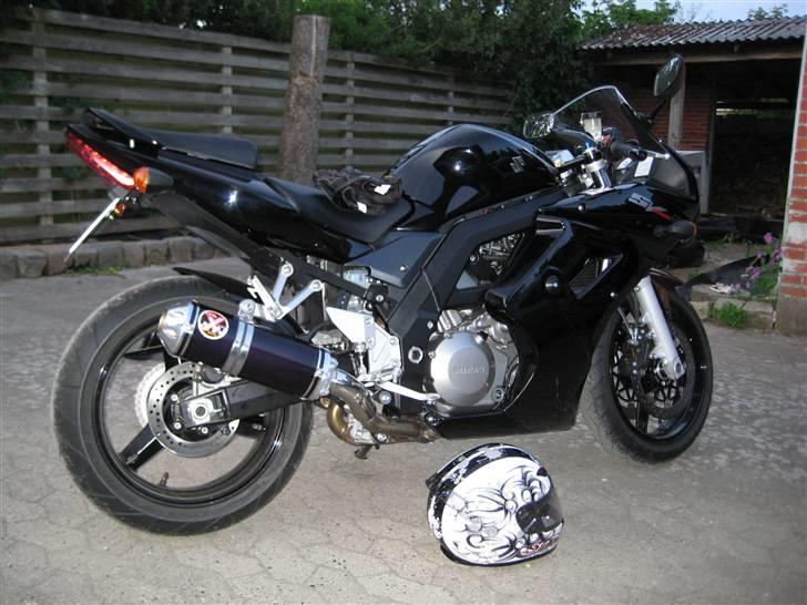 Suzuki SV 1000S *solgt* - Før blink blev skiftet billede 2