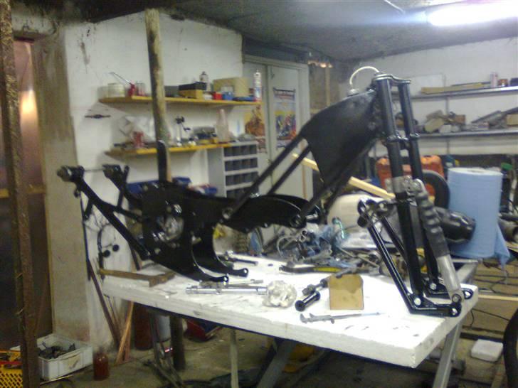 Jawa GM 500cc sofacykel - har været ved at male side vognen og er nu ved at samle den igen billede 14