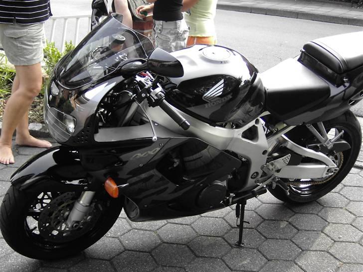 Honda Cbr 900rr - Lige da jeg havde hentet den i tyskland 2006 billede 1