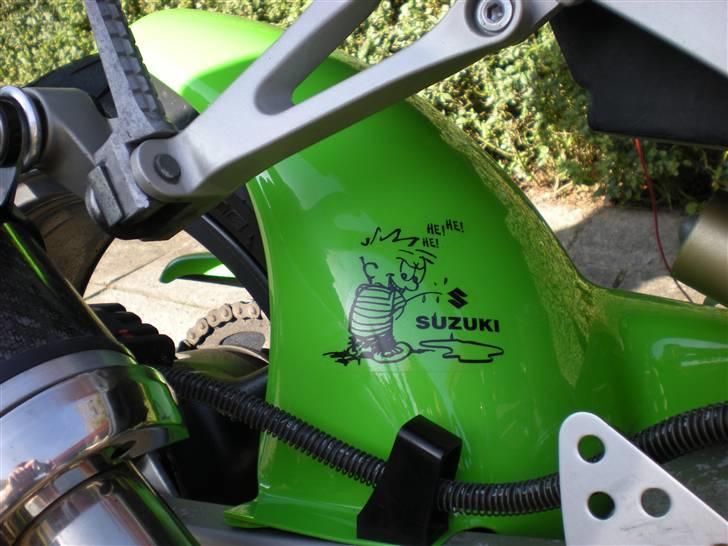 Kawasaki ZX9R  billede 3