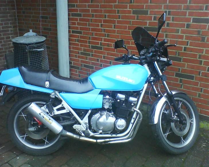 Suzuki gsx 400 f (byttet) billede 2