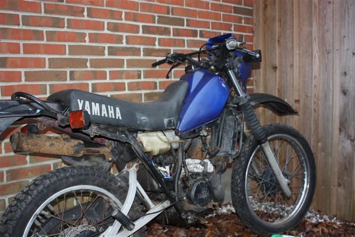 Yamaha DT 125 LC - Sådan så den ud da jeg hentede den på Fyn billede 15