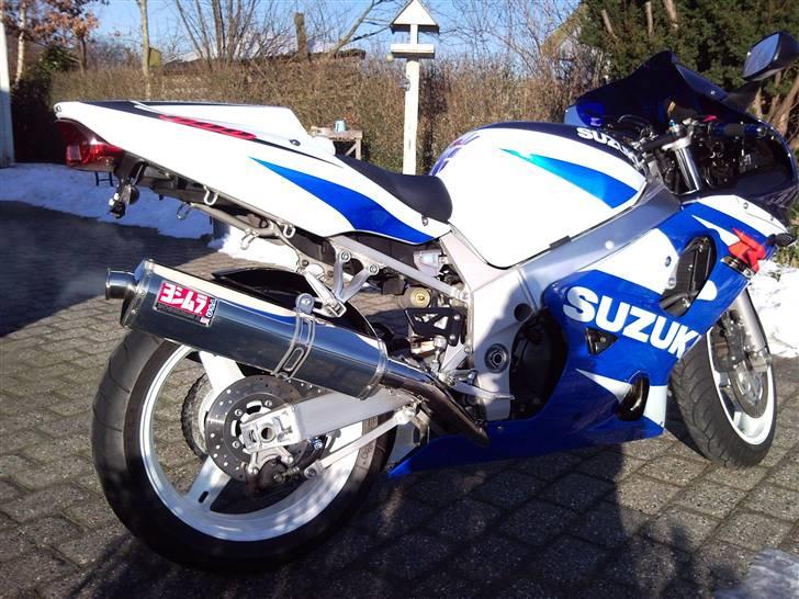Suzuki Gsxr 600 billede 10