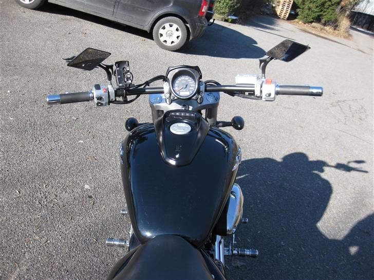 Suzuki Intruder M800 billede 4