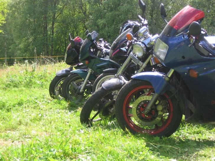 Yamaha FZ 750 Genesis - Sverige ;) billede 12