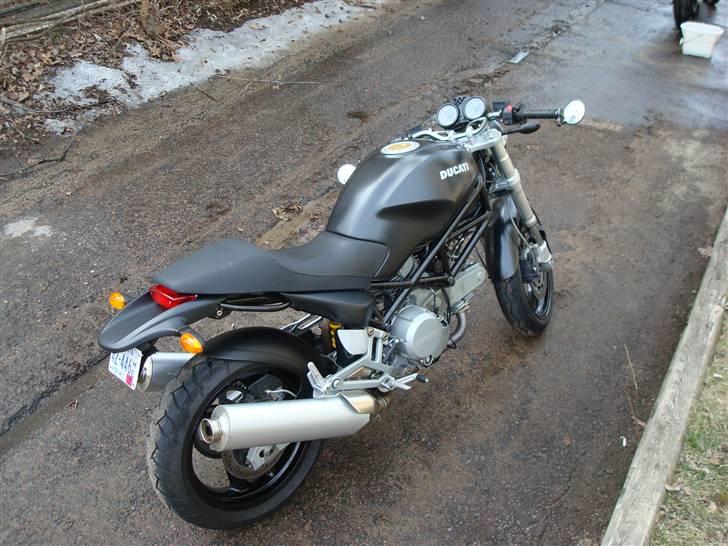 Ducati Monster 620 Dark *SOLGT* billede 3