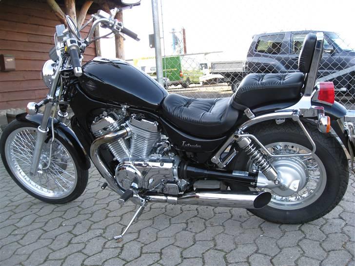 Suzuki VS 600 Intruder billede 6