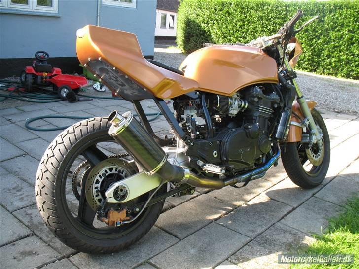 Kawasaki GPZ 900 R Streetfighter * billede 5