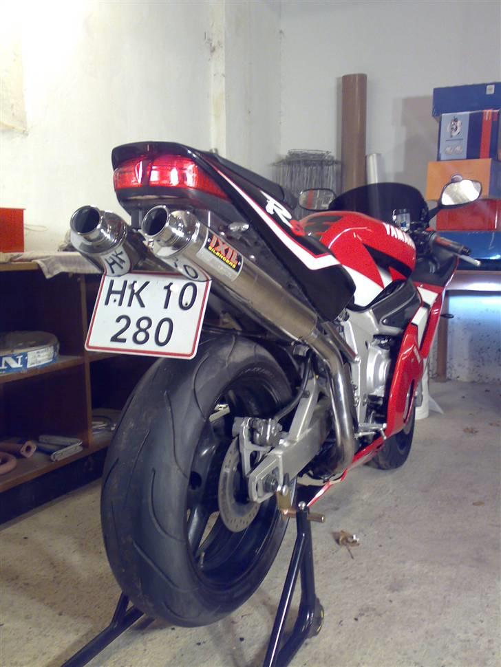 Yamaha yzf R6 billede 4