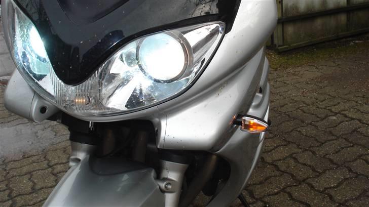 Suzuki gsf 600 s( SOLGT) - xenon billede 8