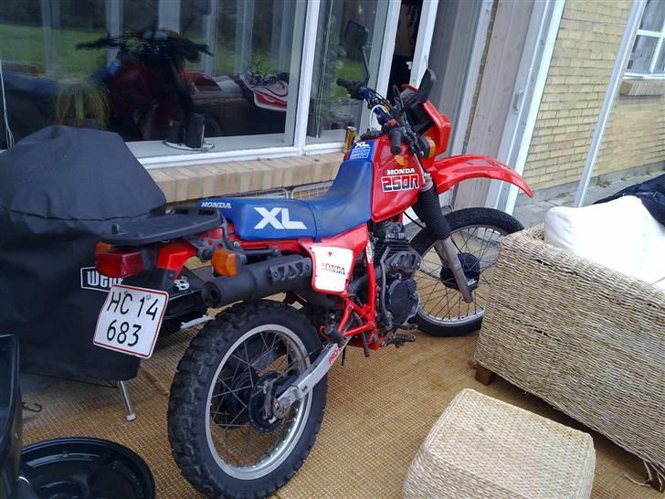 Honda xl 250 r SOLGT billede 3