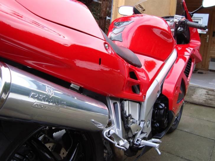 Honda VFR 750F billede 5