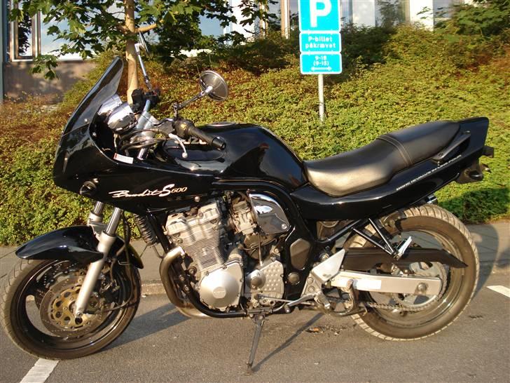 Suzuki GSF 600S * SOLGT* billede 1