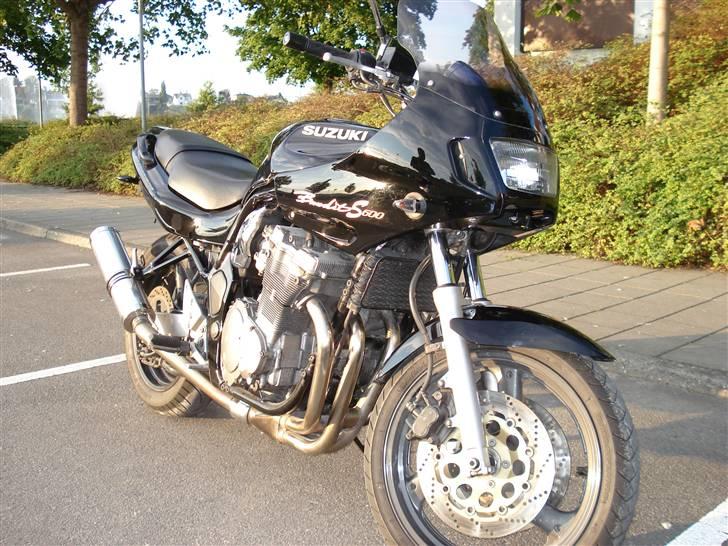 Suzuki GSF 600S * SOLGT* billede 2