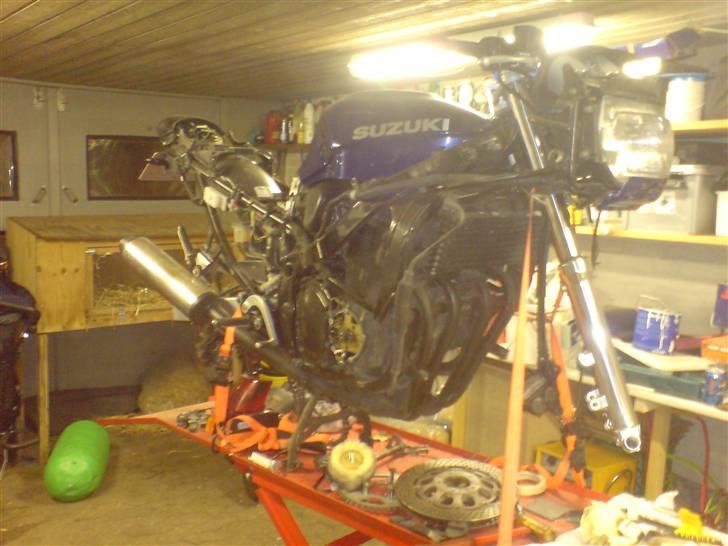 Suzuki GSX600F (SOLGT) billede 3