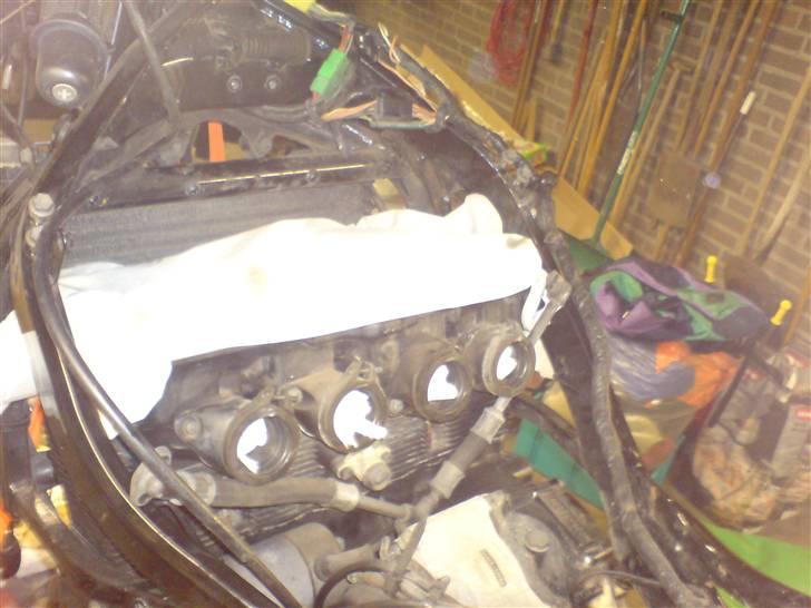 Suzuki GSX600F (SOLGT) billede 5