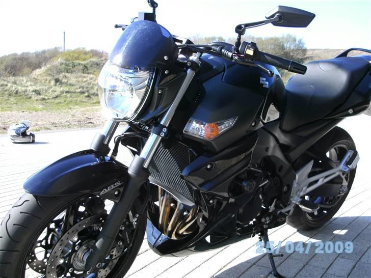 Suzuki gsr600 2008 SOLGT billede 2