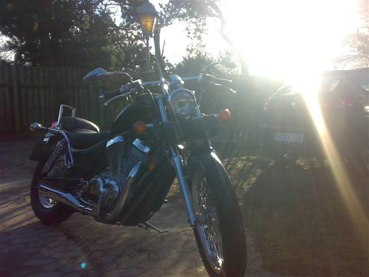 Suzuki intruder billede 1