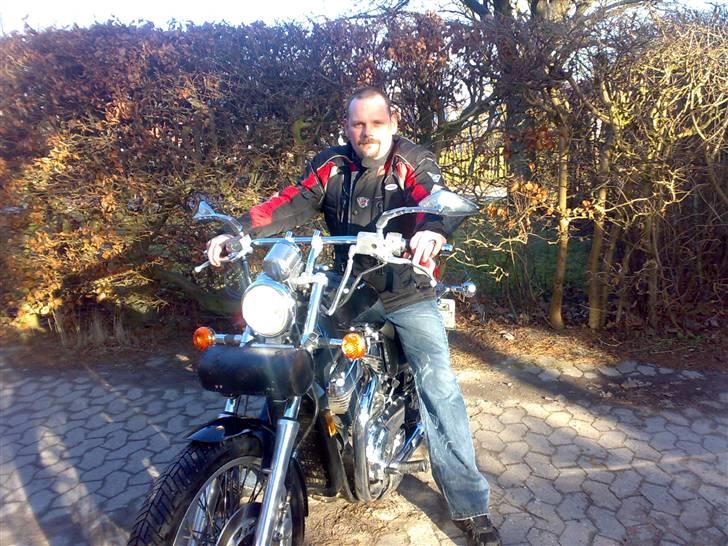 Suzuki intruder billede 7