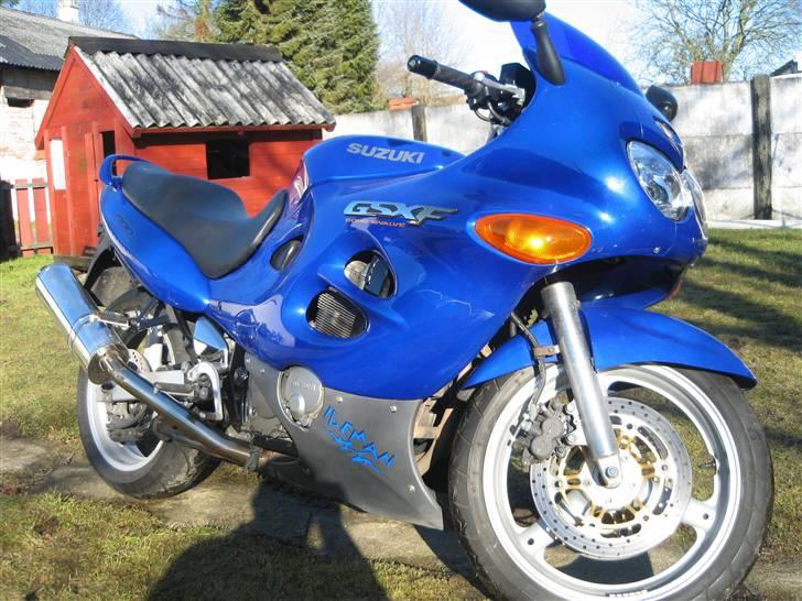 Suzuki GSX 600 F - første billede fra i år  billede 12