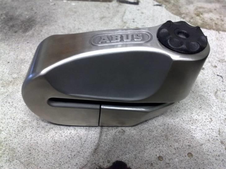 Kawasaki ER6N ABS (solgt) - ABUS Granit Detector 8000. Det er kram. billede 20