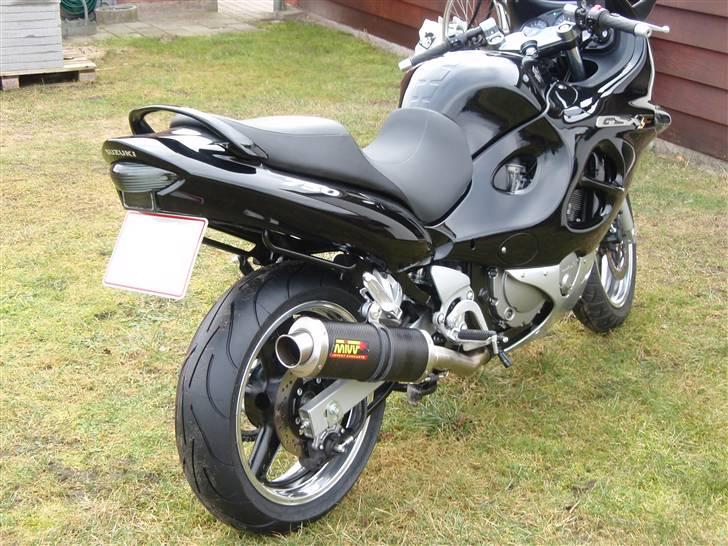 Suzuki GSX750F - Her ses den efter ændringerne i vinteren billede 8