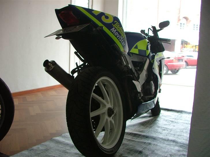 Honda VFR 400 R -solgt- billede 9