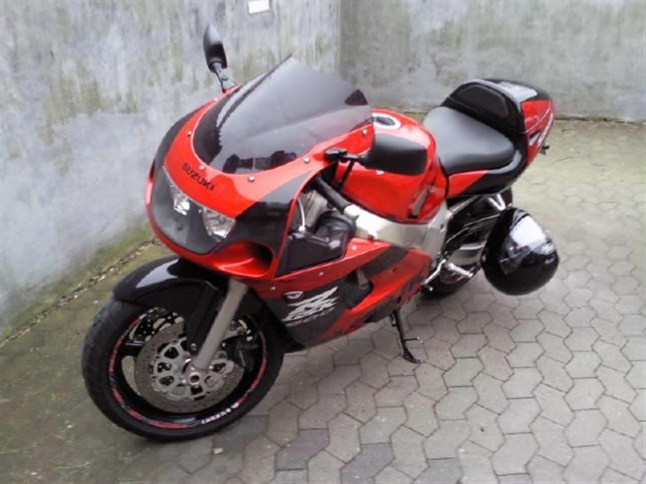 Suzuki gsxr 600 (solgt) billede 10