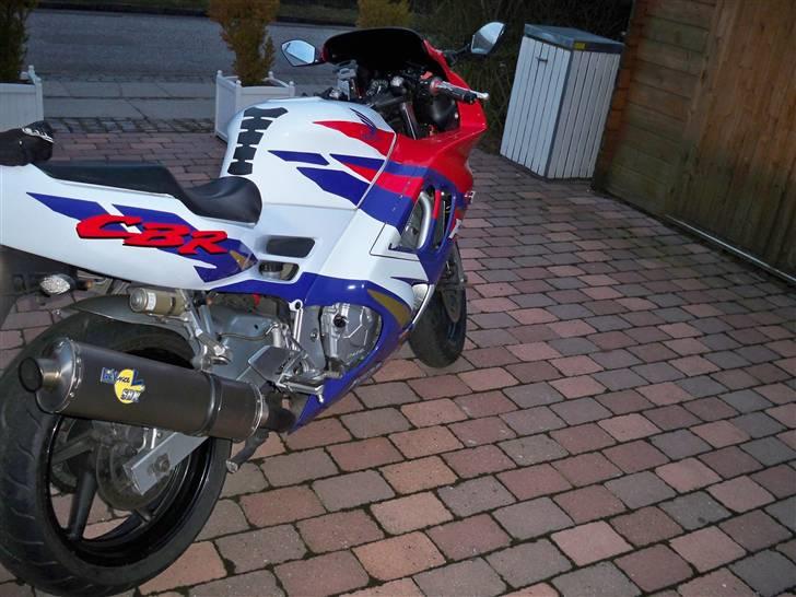 Honda cbr 600 f3 billede 3