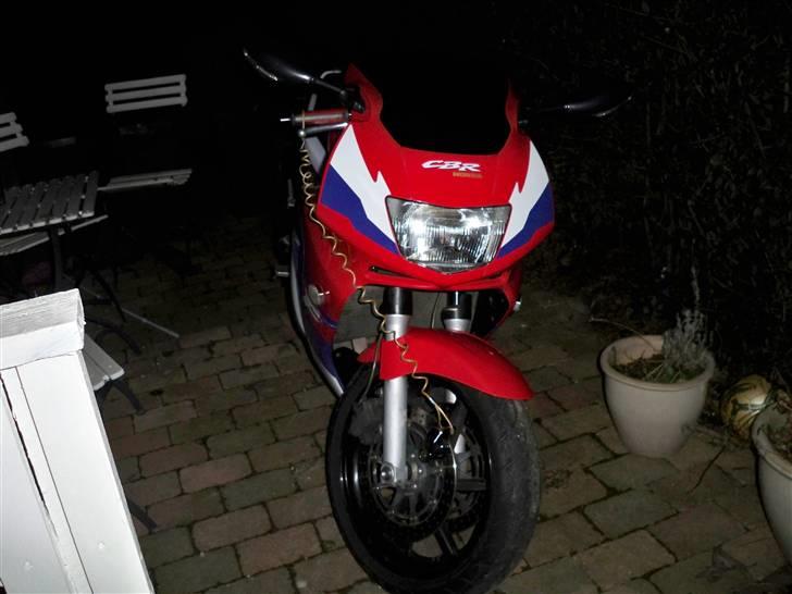 Honda cbr 600 f3 billede 5