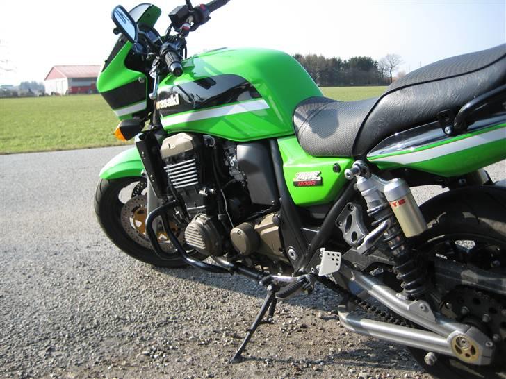Kawasaki ZRX1200R - 04/03-2009. hjemme igen efter genopbygning efter skade. billede 6