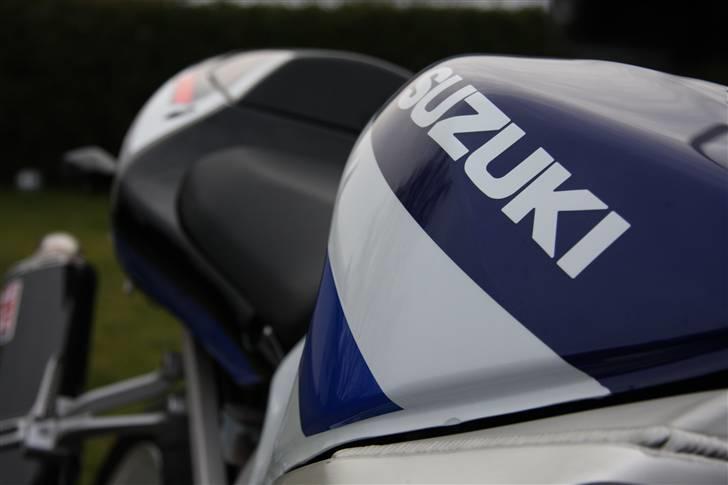 Suzuki GSXR 1000 K1  billede 10