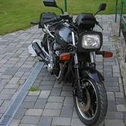 Suzuki GSX 750 ES *SOLGT*