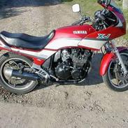 Yamaha XJ600