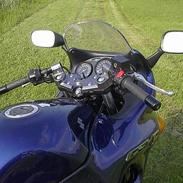 Suzuki Gsx 750 F