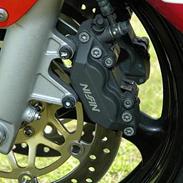 Honda CBR 600 F4 --
