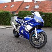 Yamaha yzf-r6