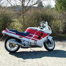 Honda CBR 1000F