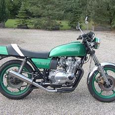 Suzuki GS 750 E
