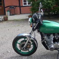 Suzuki GS 750 E