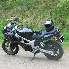 Suzuki SV650S