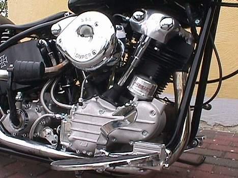 Harley Davidson Knucklehead -Solgt- billede 2