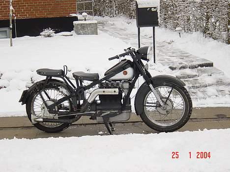 Moto Guzzi 850T3/1000 - min anden kværn....nimbus med motor fra 37 og højt fortøj billede 4