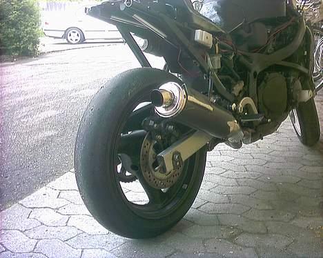 Suzuki gsx600f billede 4