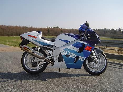 Suzuki Gsx-R 600 - Solgt billede 4