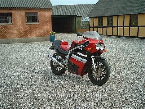 Suzuki GSX 750 R billede 3