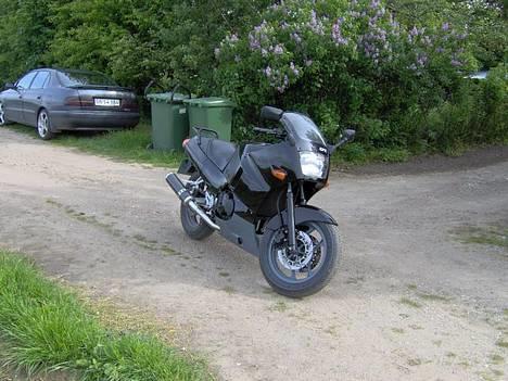 Kawasaki GPX 600 R Solgt billede 4