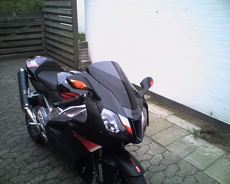 Aprilia RSV 1000R billede 5