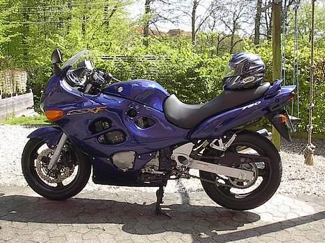 Suzuki Gsx 750 F billede 3